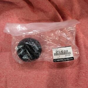Mazda Genuine Parts Black Gas Cap GY3L-42-250B